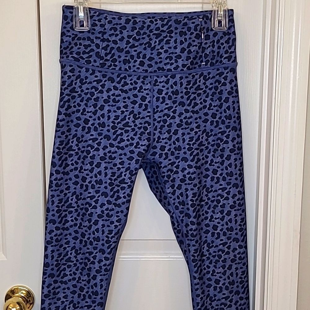Calia Blue Animal Print Leggings Size Medium